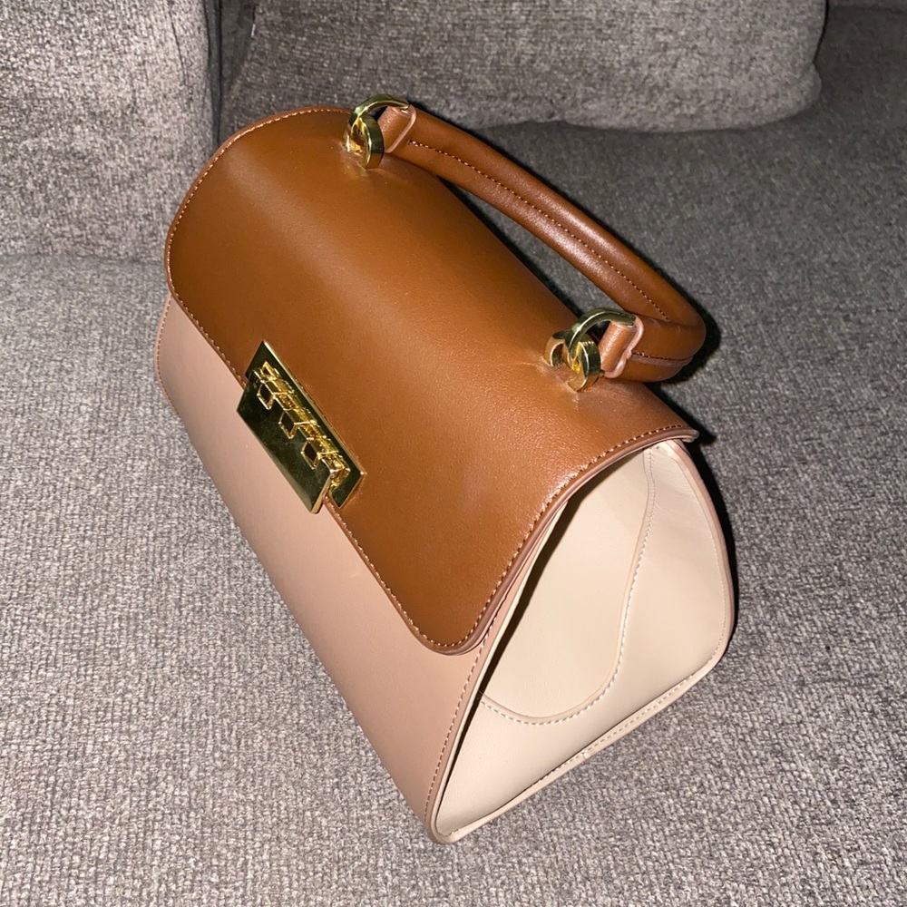 Handbag - Picture 2 of 6